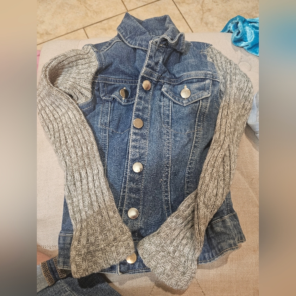 3 girls items
